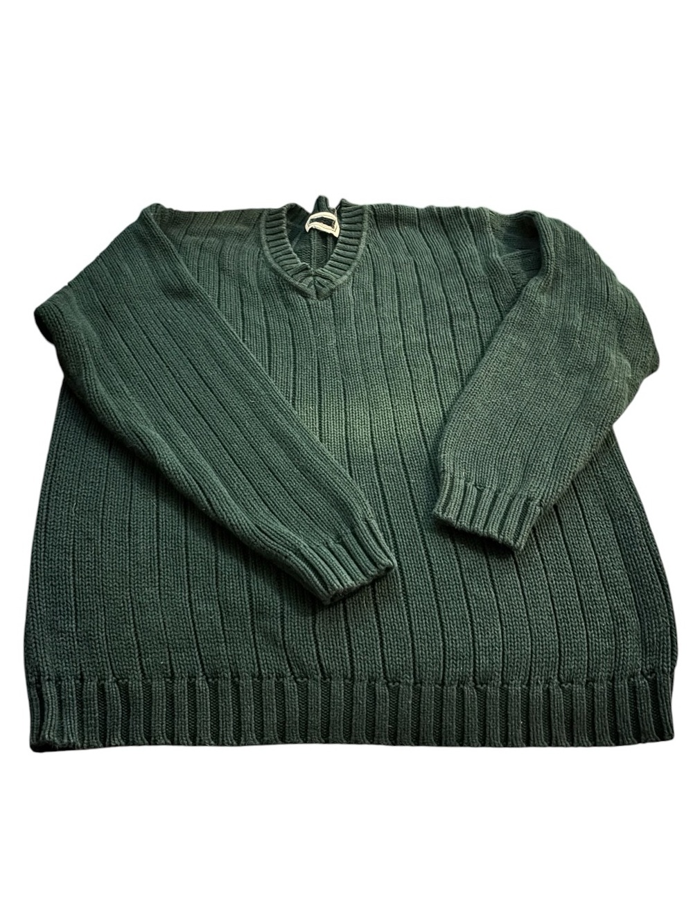 Vintage Men’s L.L. Bean Forest Green V-neck Ribbed-knit Sweater